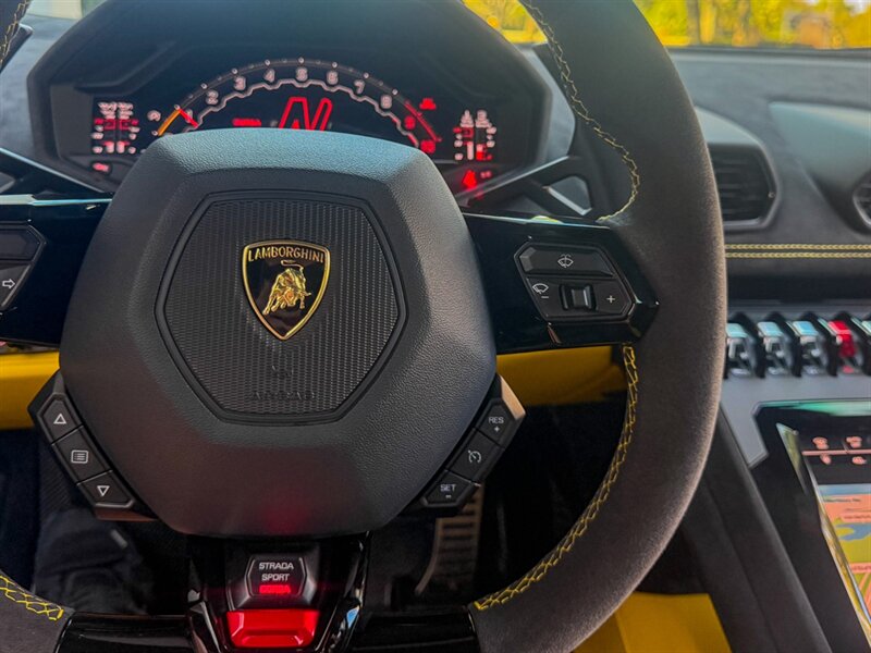 2023 Lamborghini Huracan Tecnica   - Photo 32 - Bonita Springs, FL 34134