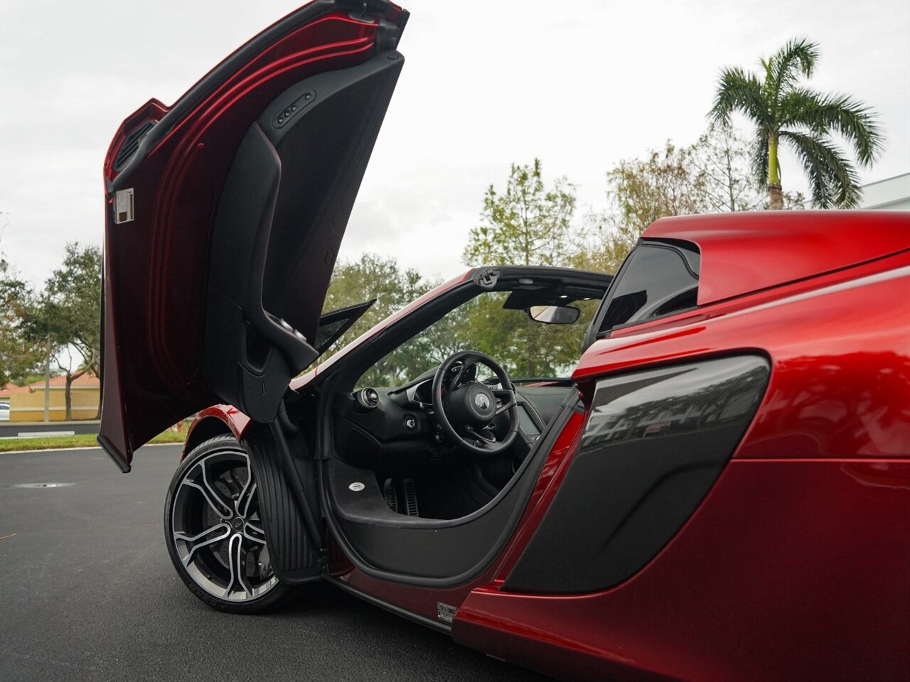 2016 McLaren 650S Spider   - Photo 50 - Bonita Springs, FL 34134