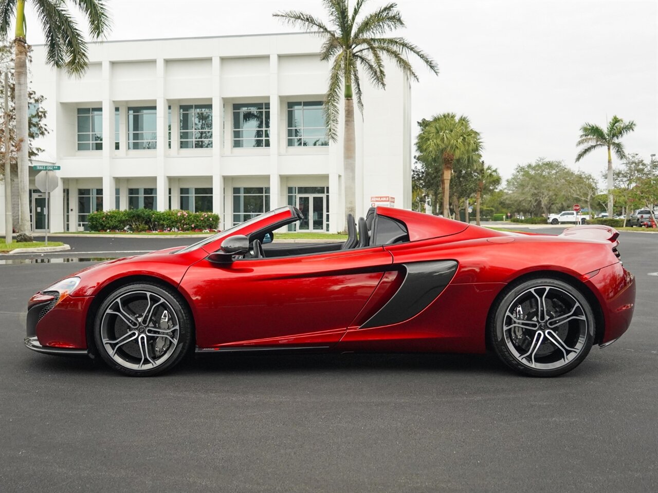 2016 McLaren 650S Spider   - Photo 37 - Bonita Springs, FL 34134