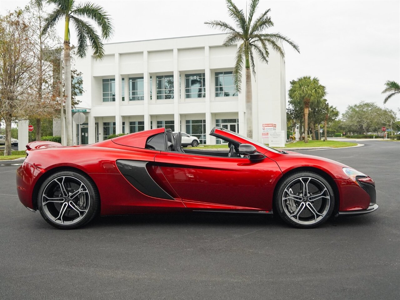 2016 McLaren 650S Spider   - Photo 68 - Bonita Springs, FL 34134