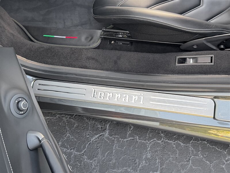 2017 Ferrari 488 GTB - Photo 24 - Bonita Springs, FL 34134