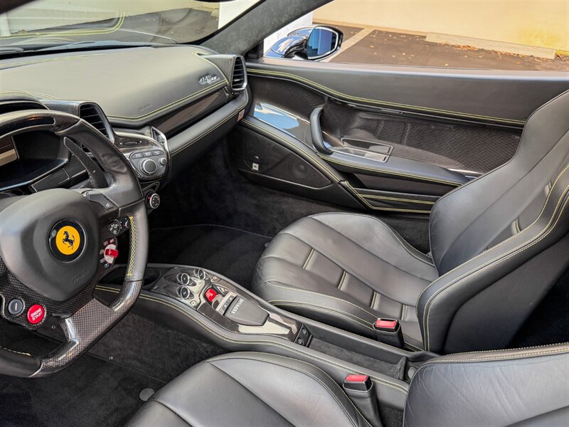 2010 Ferrari 458 Italia   - Photo 15 - Bonita Springs, FL 34134