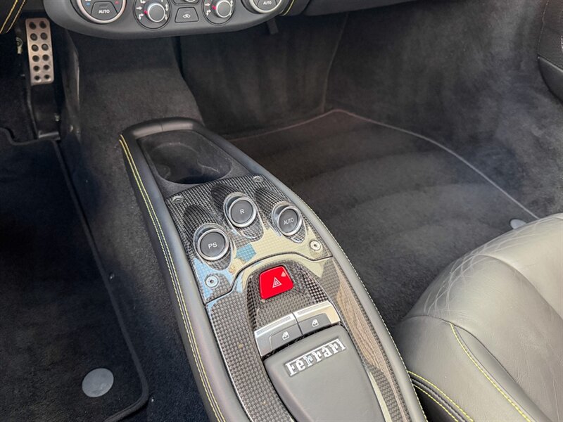 2010 Ferrari 458 Italia   - Photo 18 - Bonita Springs, FL 34134