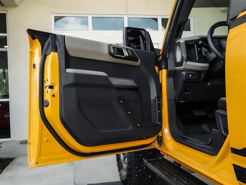 2022 Ford Bronco R Roush Wildtrak - Photo 21 - Bonita Springs, FL 34134