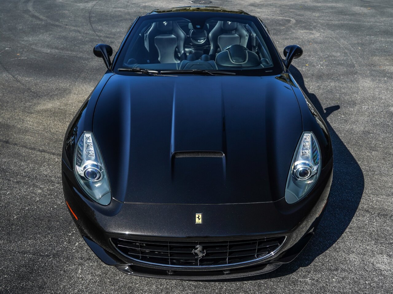 2011 Ferrari California   - Photo 5 - Bonita Springs, FL 34134