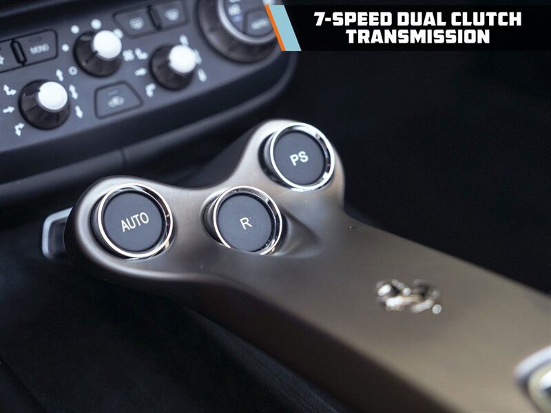 2011 Ferrari California   - Photo 16 - Bonita Springs, FL 34134