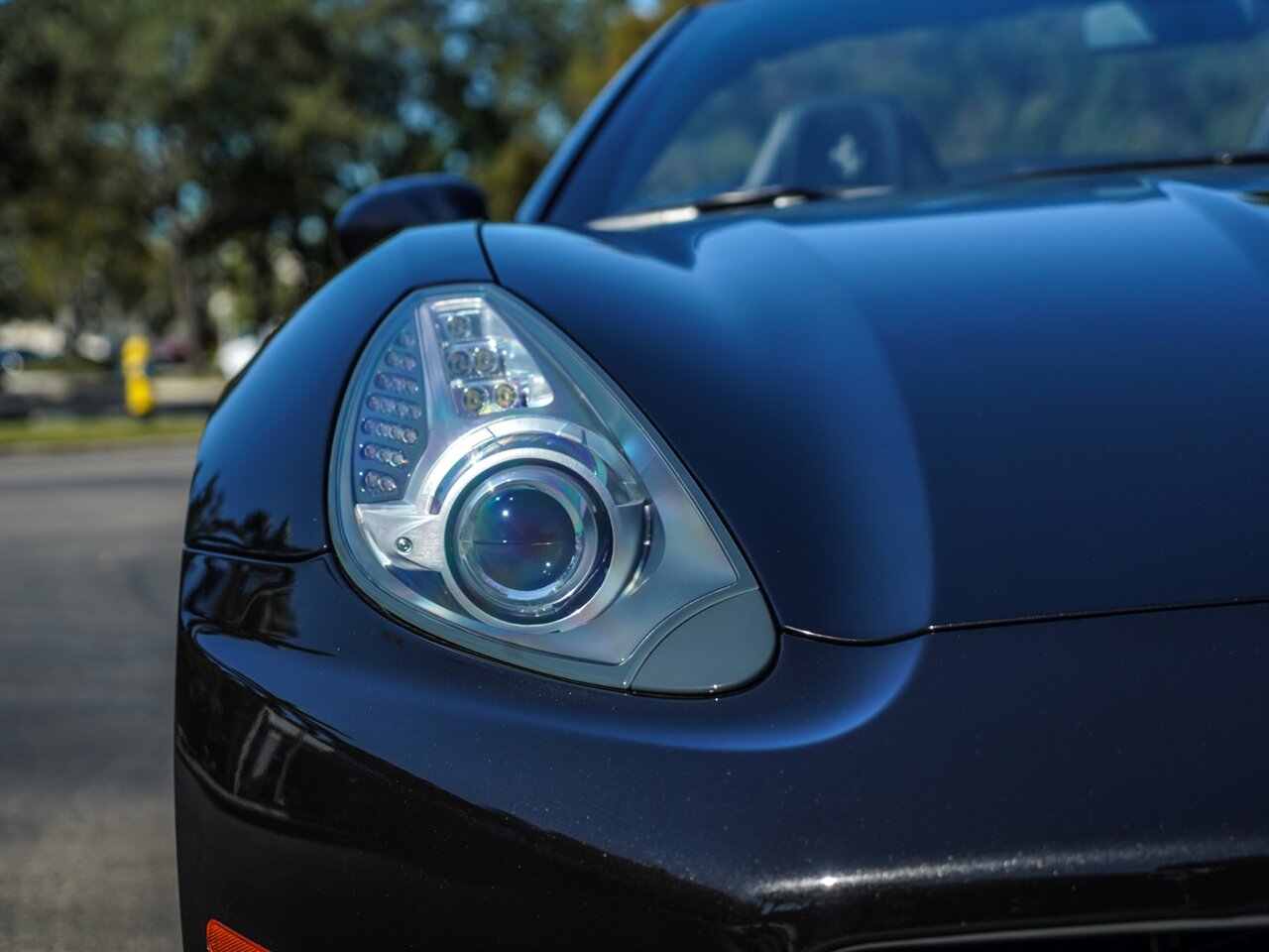 2011 Ferrari California   - Photo 6 - Bonita Springs, FL 34134