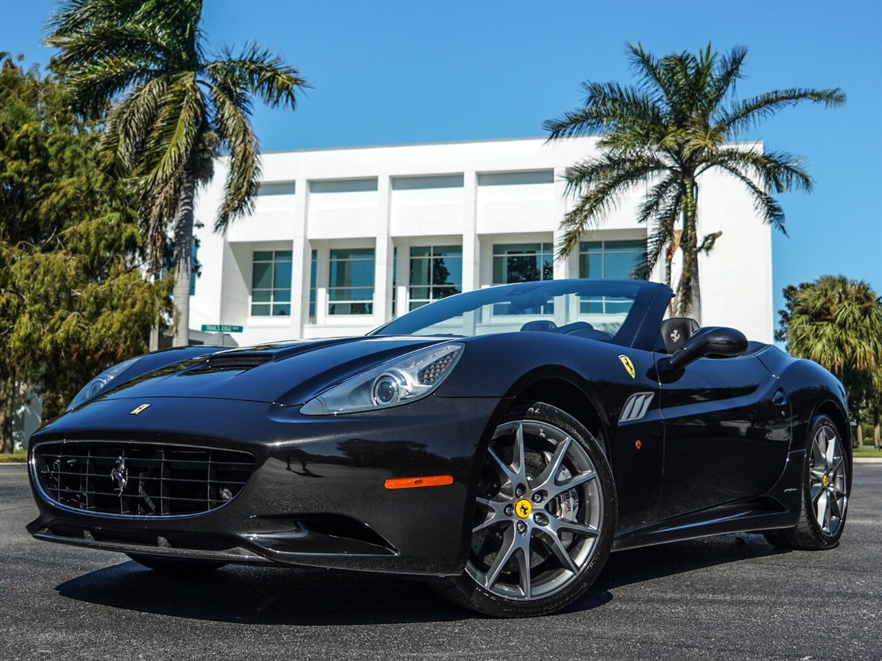 2011 Ferrari California   - Photo 12 - Bonita Springs, FL 34134