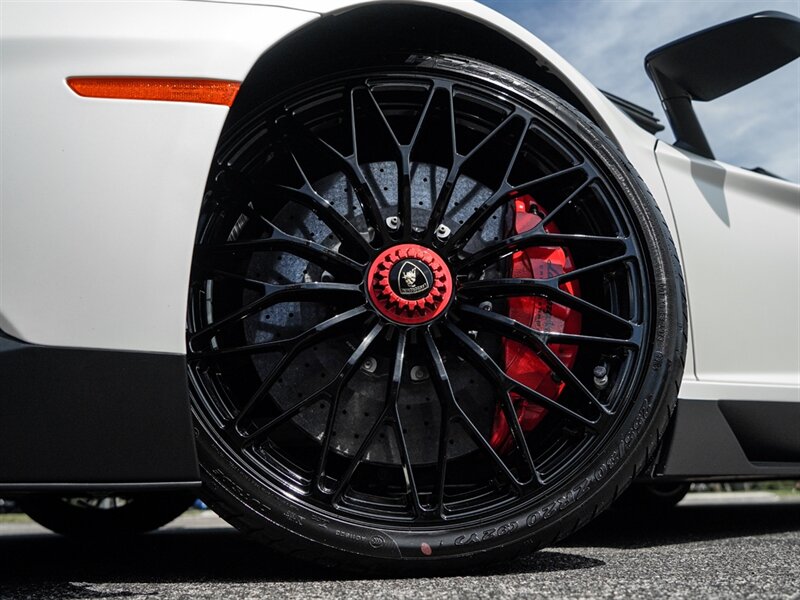 2017 Lamborghini Aventador LP 750-4 SV Roadster - Photo 11 - Bonita Springs, FL 34134