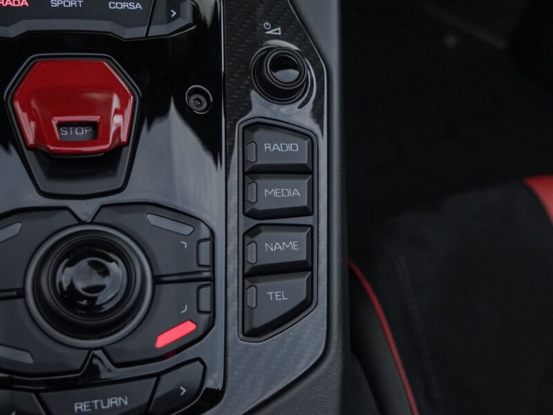 2017 Lamborghini Aventador LP 750-4 SV Roadster - Photo 24 - Bonita Springs, FL 34134