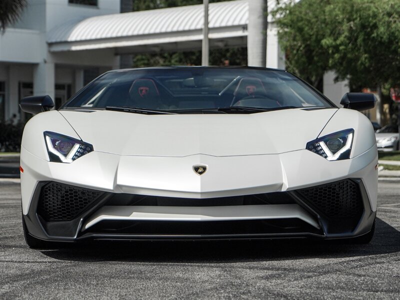 2017 Lamborghini Aventador LP 750-4 SV Roadster - Photo 6 - Bonita Springs, FL 34134