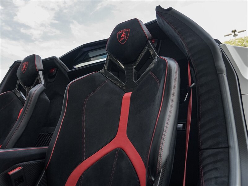 2017 Lamborghini Aventador LP 750-4 SV Roadster - Photo 27 - Bonita Springs, FL 34134