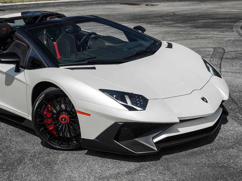 2017 Lamborghini Aventador LP 750-4 SV Roadster - Photo 79 - Bonita Springs, FL 34134