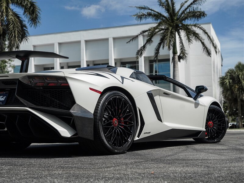 2017 Lamborghini Aventador LP 750-4 SV Roadster - Photo 70 - Bonita Springs, FL 34134