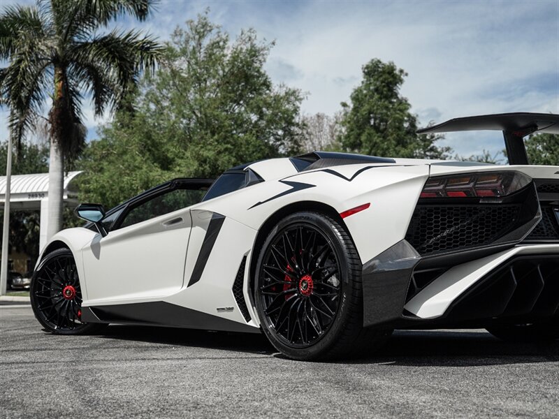 2017 Lamborghini Aventador LP 750-4 SV Roadster - Photo 56 - Bonita Springs, FL 34134