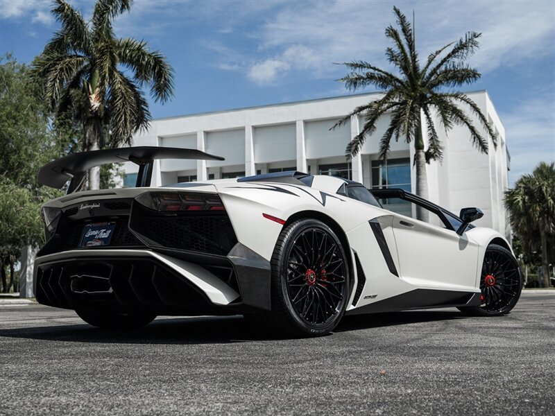 2017 Lamborghini Aventador LP 750-4 SV Roadster - Photo 68 - Bonita Springs, FL 34134