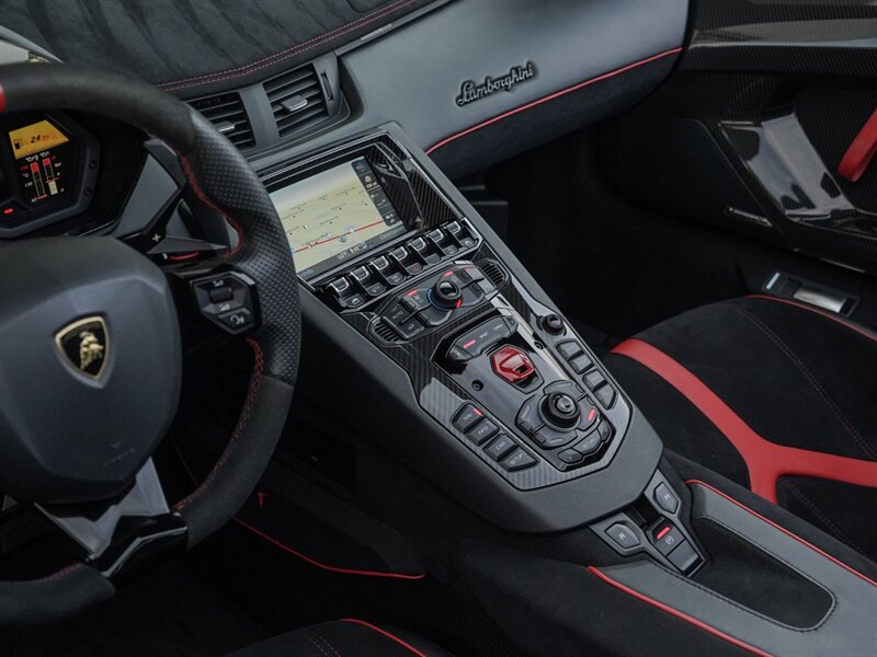 2017 Lamborghini Aventador LP 750-4 SV Roadster - Photo 16 - Bonita Springs, FL 34134