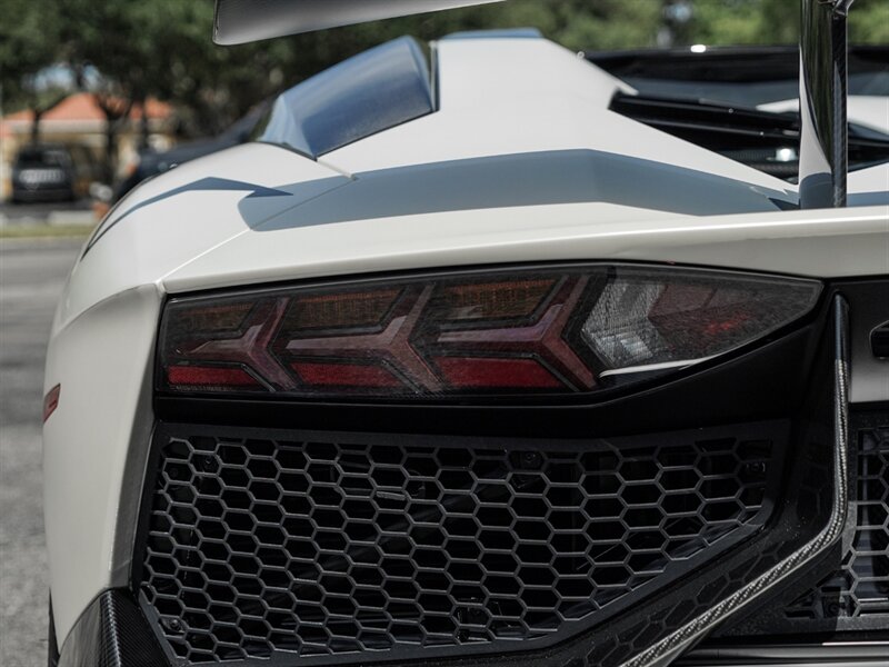 2017 Lamborghini Aventador LP 750-4 SV Roadster - Photo 61 - Bonita Springs, FL 34134