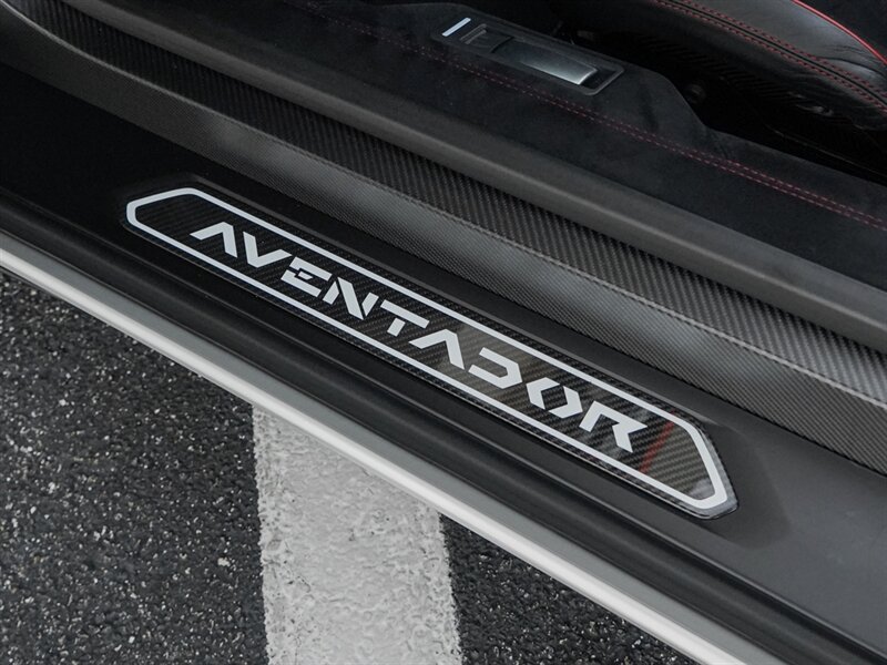 2017 Lamborghini Aventador LP 750-4 SV Roadster - Photo 29 - Bonita Springs, FL 34134