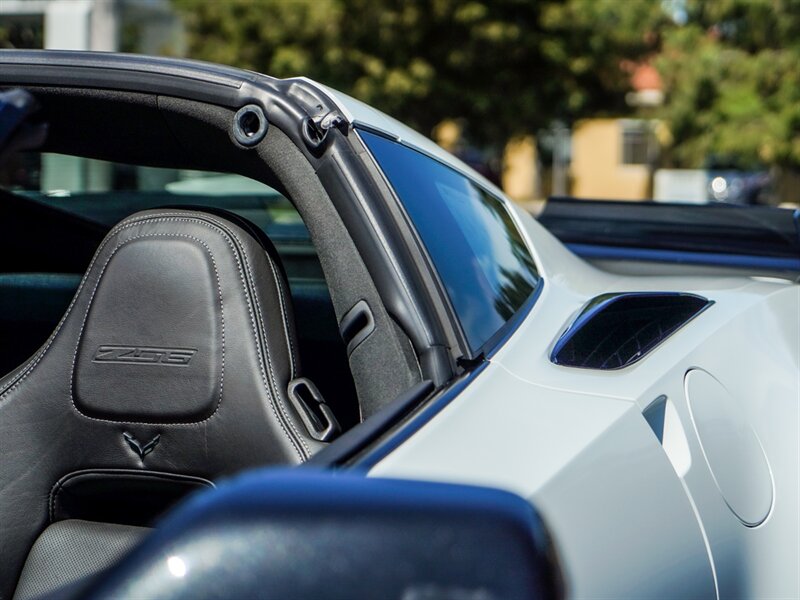2017 Chevrolet Corvette Z06 - Photo 8 - Bonita Springs, FL 34134