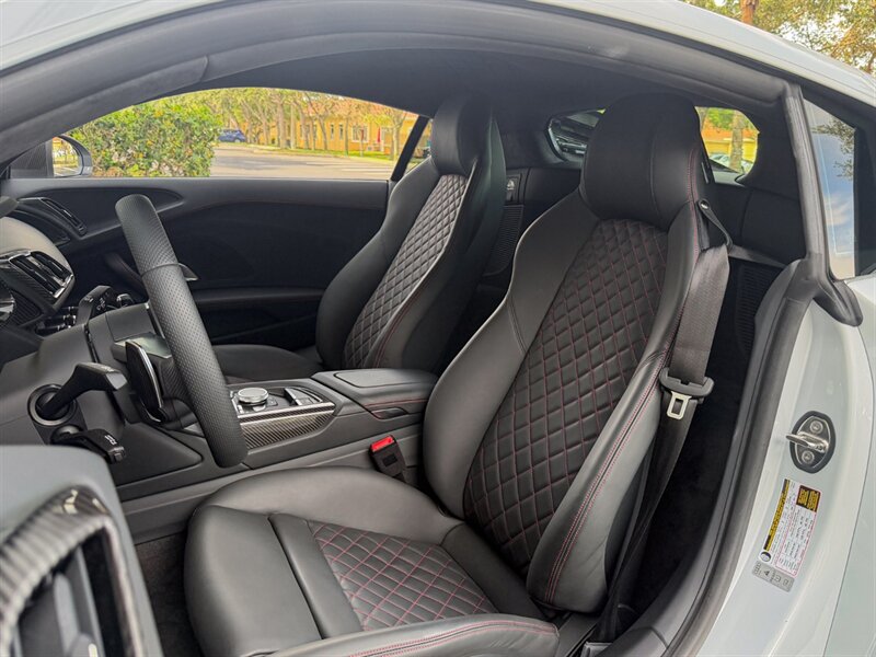 2023 Audi R8 5.2 quattro V10 performan - Photo 22 - Bonita Springs, FL 34134