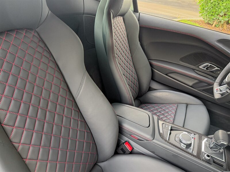 2023 Audi R8 5.2 quattro V10 performan - Photo 34 - Bonita Springs, FL 34134