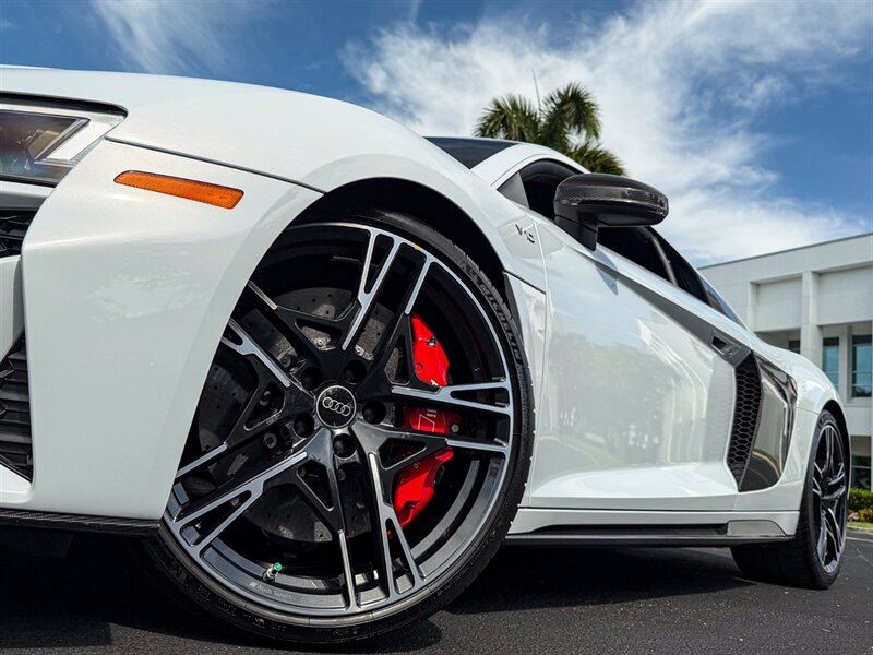 2023 Audi R8 5.2 quattro V10 performan - Photo 11 - Bonita Springs, FL 34134