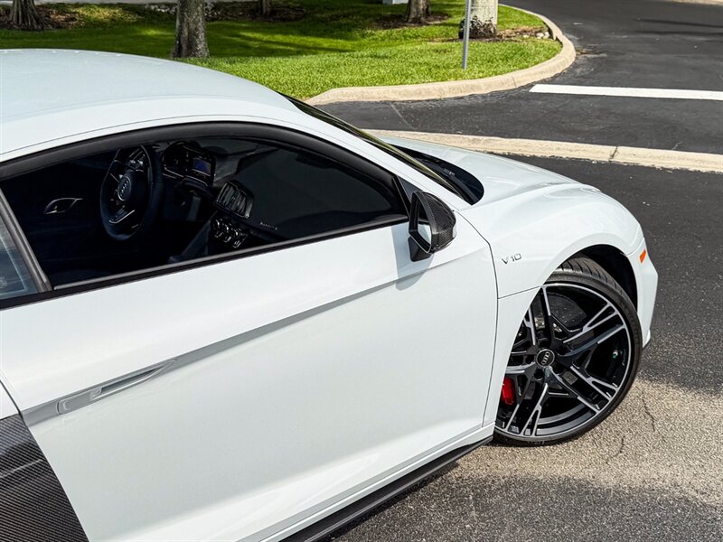 2023 Audi R8 5.2 quattro V10 performan - Photo 63 - Bonita Springs, FL 34134