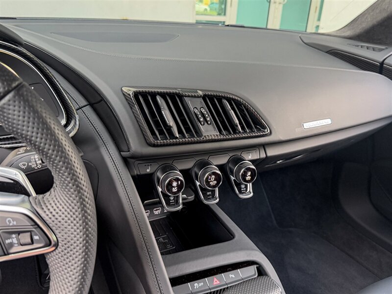 2023 Audi R8 5.2 quattro V10 performan - Photo 17 - Bonita Springs, FL 34134