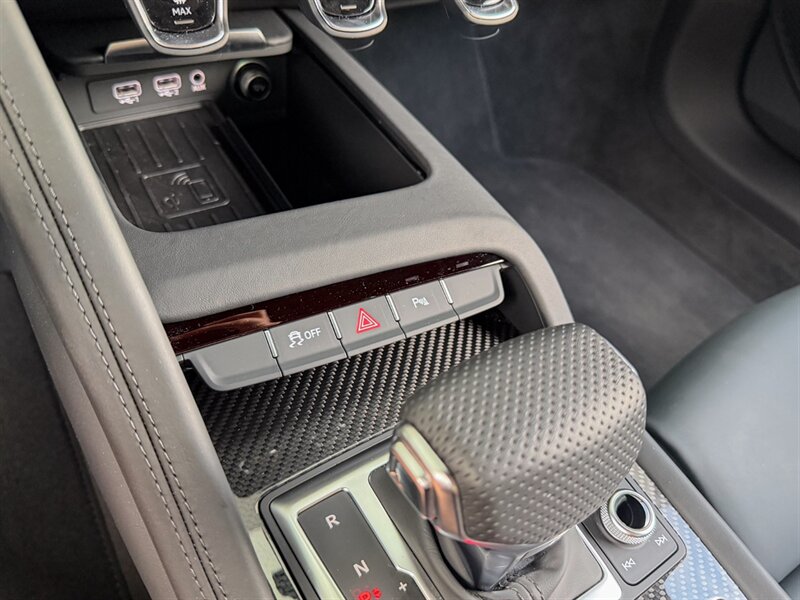 2023 Audi R8 5.2 quattro V10 performan - Photo 18 - Bonita Springs, FL 34134