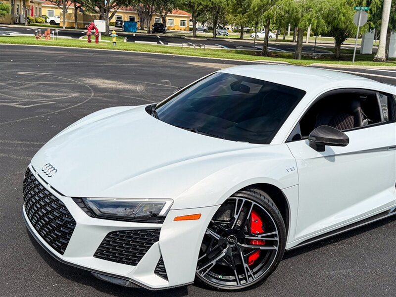 2023 Audi R8 5.2 quattro V10 performan - Photo 9 - Bonita Springs, FL 34134