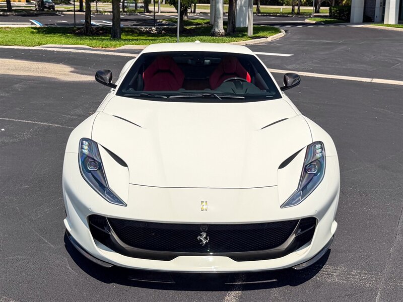 2019 Ferrari 812 Superfast   - Photo 5 - Bonita Springs, FL 34134