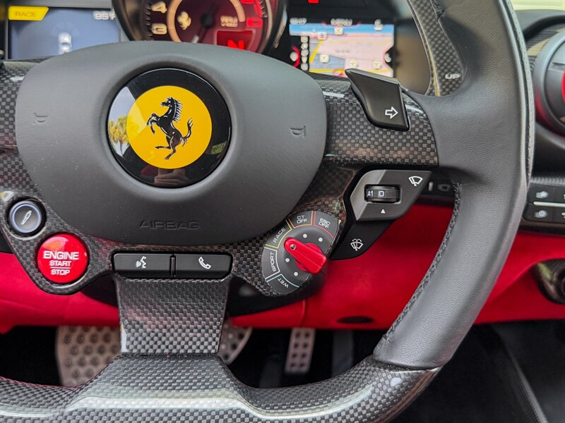 2019 Ferrari 812 Superfast   - Photo 24 - Bonita Springs, FL 34134