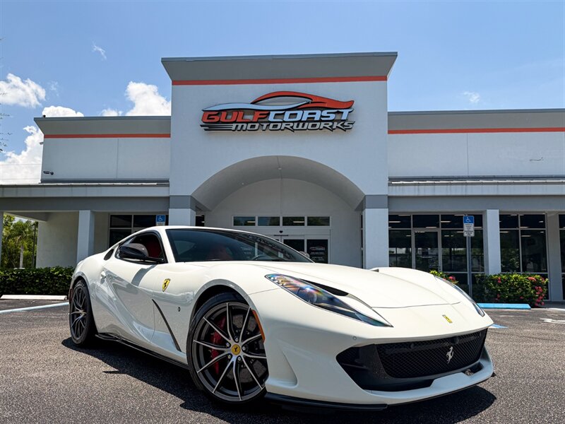 2019 Ferrari 812 Superfast   - Photo 1 - Bonita Springs, FL 34134