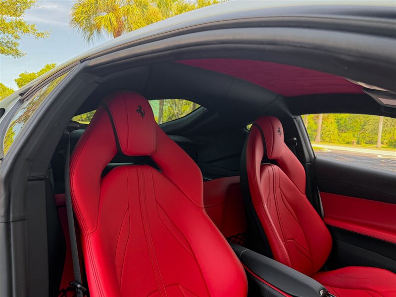 2019 Ferrari 812 Superfast   - Photo 27 - Bonita Springs, FL 34134