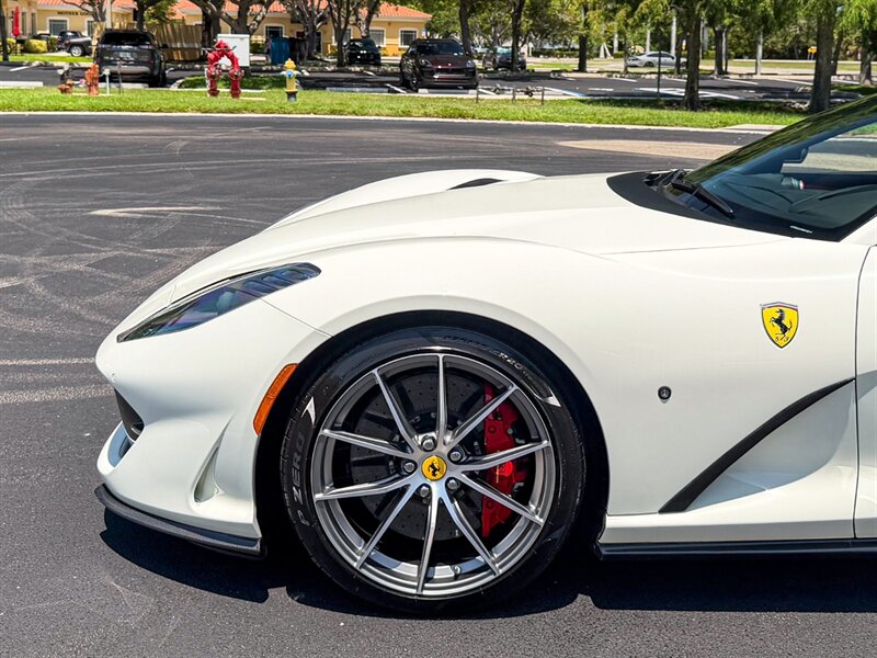 2019 Ferrari 812 Superfast   - Photo 39 - Bonita Springs, FL 34134