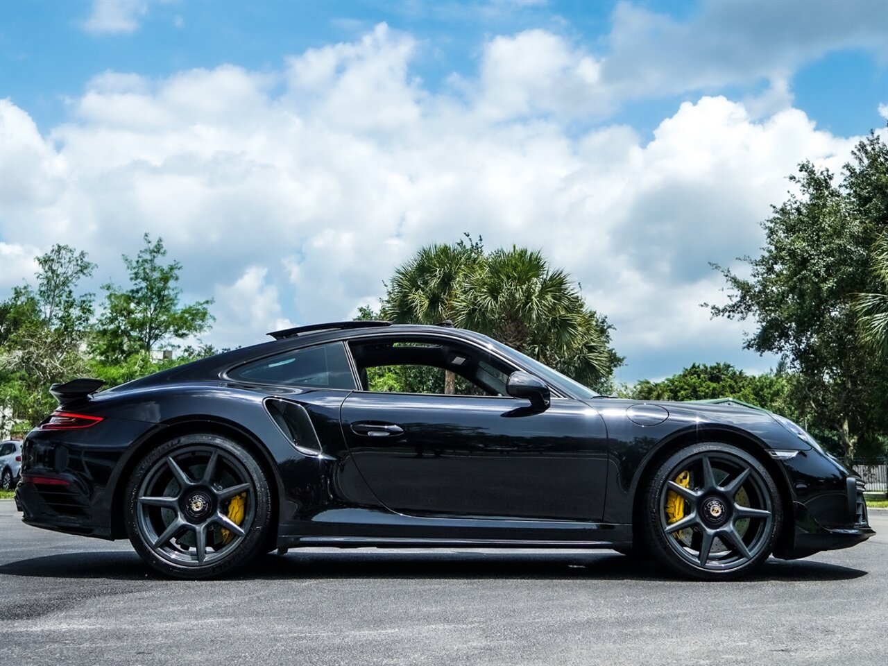 2019 Porsche 911 Turbo S   - Photo 45 - Bonita Springs, FL 34134