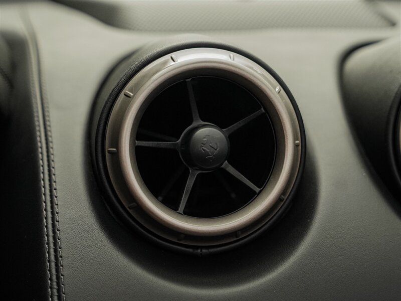 2014 Ferrari California - Photo 17 - Bonita Springs, FL 34134