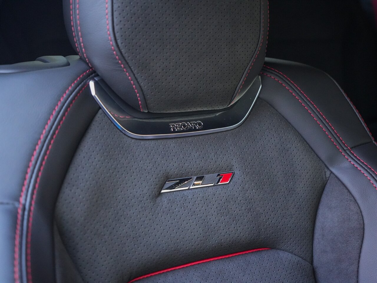 2023 Chevrolet Camaro ZL1   - Photo 38 - Bonita Springs, FL 34134