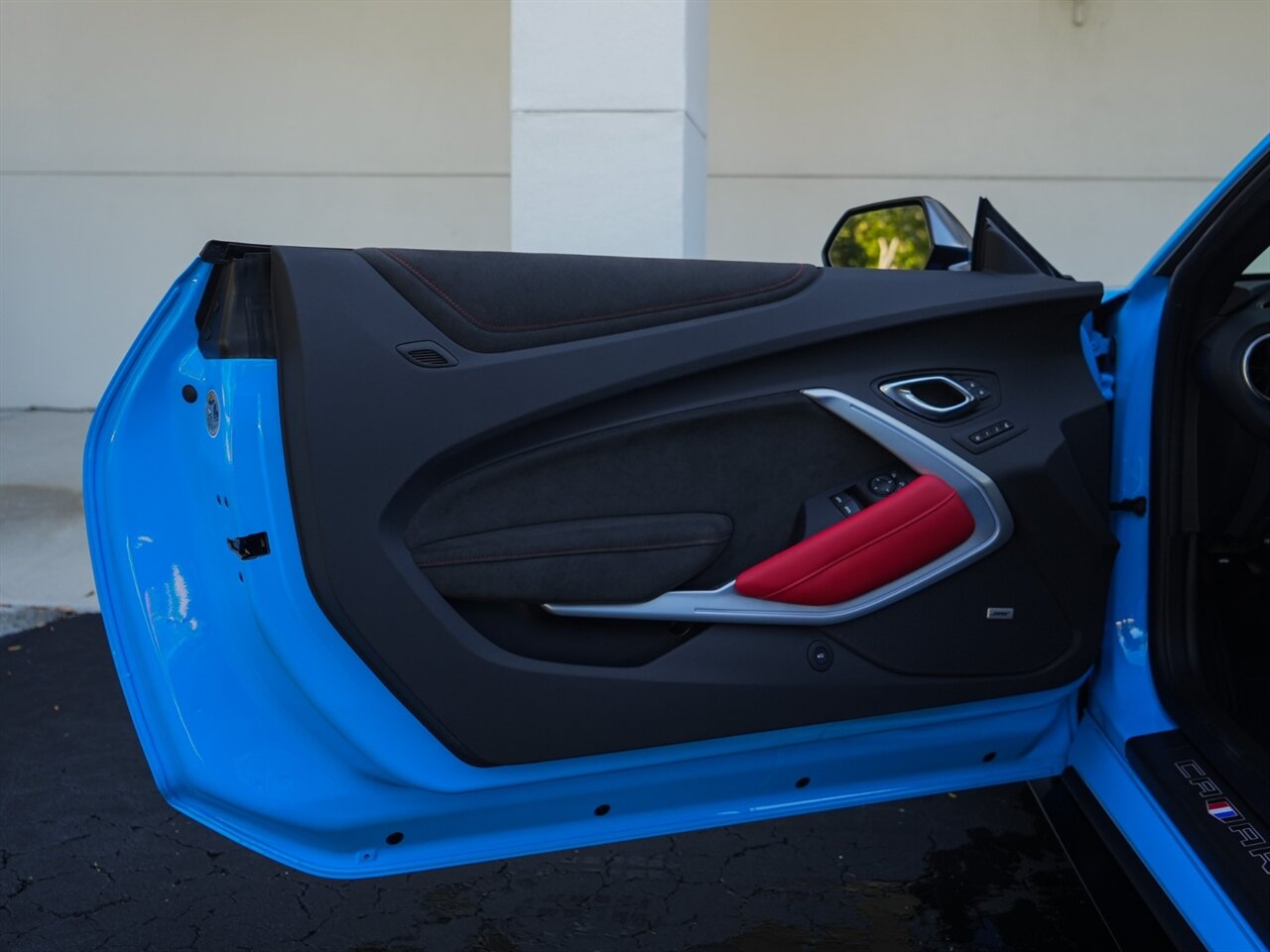 2023 Chevrolet Camaro ZL1   - Photo 26 - Bonita Springs, FL 34134