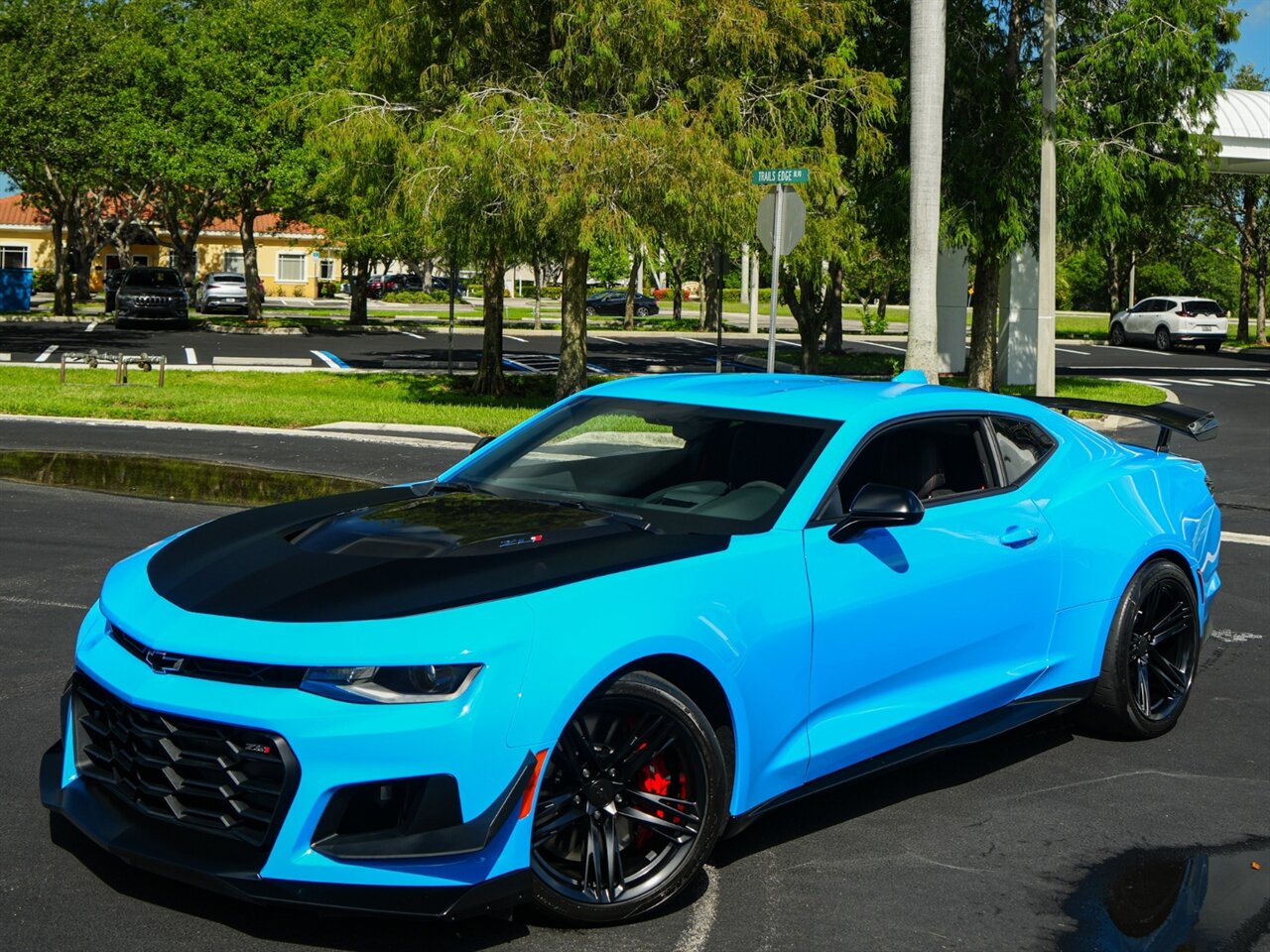 2023 Chevrolet Camaro ZL1   - Photo 9 - Bonita Springs, FL 34134