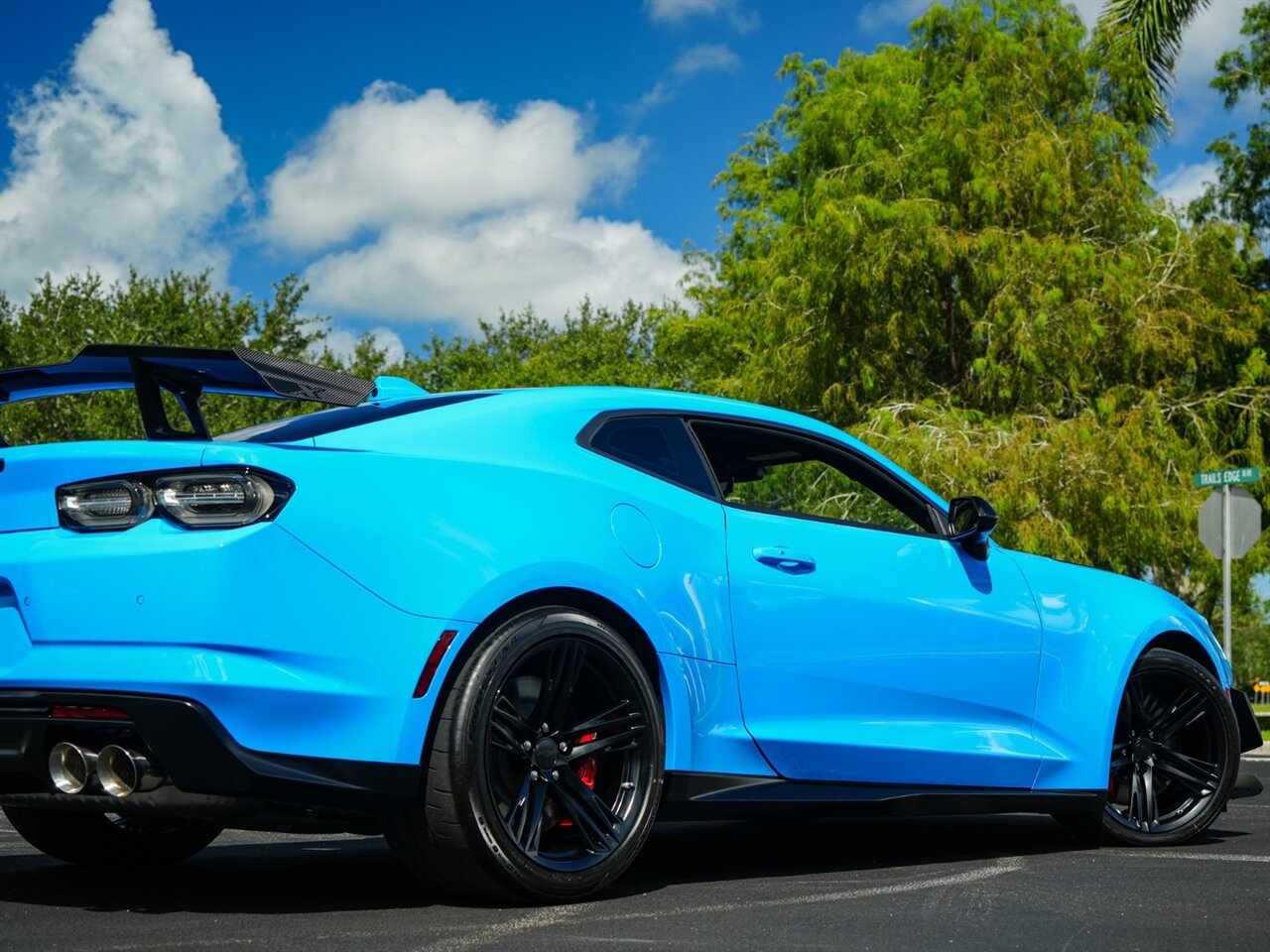 2023 Chevrolet Camaro ZL1   - Photo 65 - Bonita Springs, FL 34134