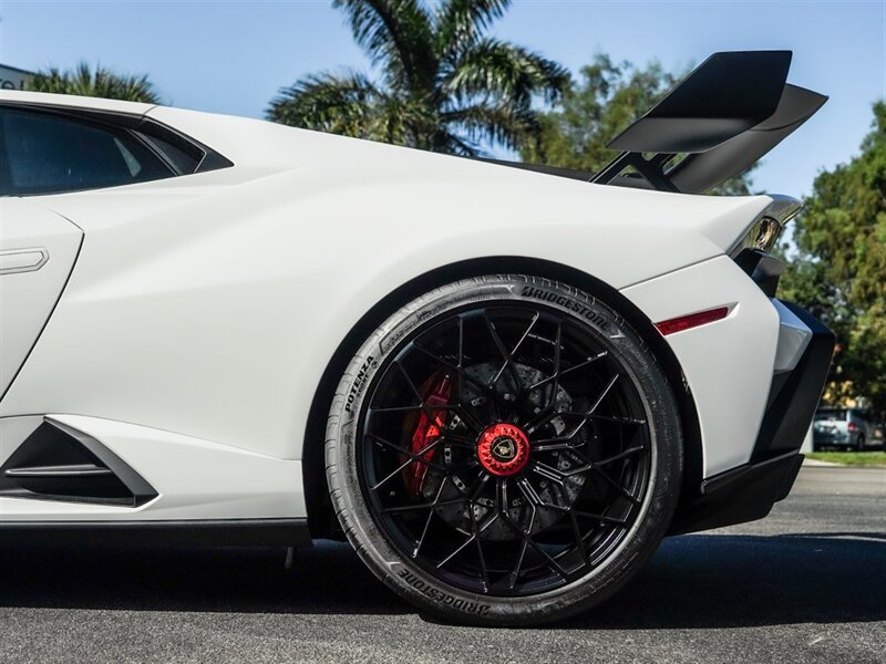 2021 Lamborghini Huracan STO - Photo 31 - Bonita Springs, FL 34134