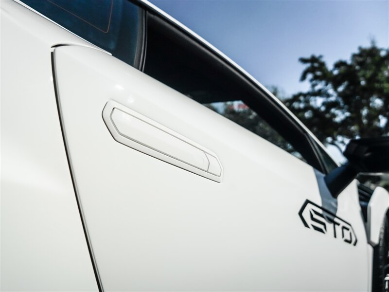 2021 Lamborghini Huracan STO - Photo 41 - Bonita Springs, FL 34134