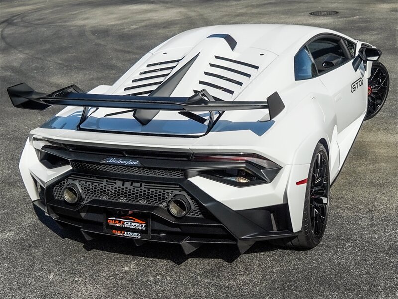 2021 Lamborghini Huracan STO - Photo 39 - Bonita Springs, FL 34134
