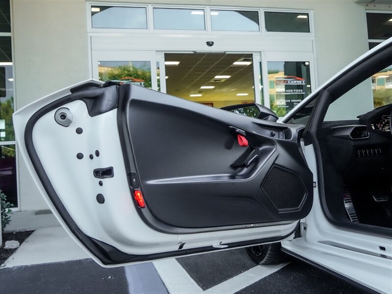 2021 Lamborghini Huracan STO - Photo 20 - Bonita Springs, FL 34134
