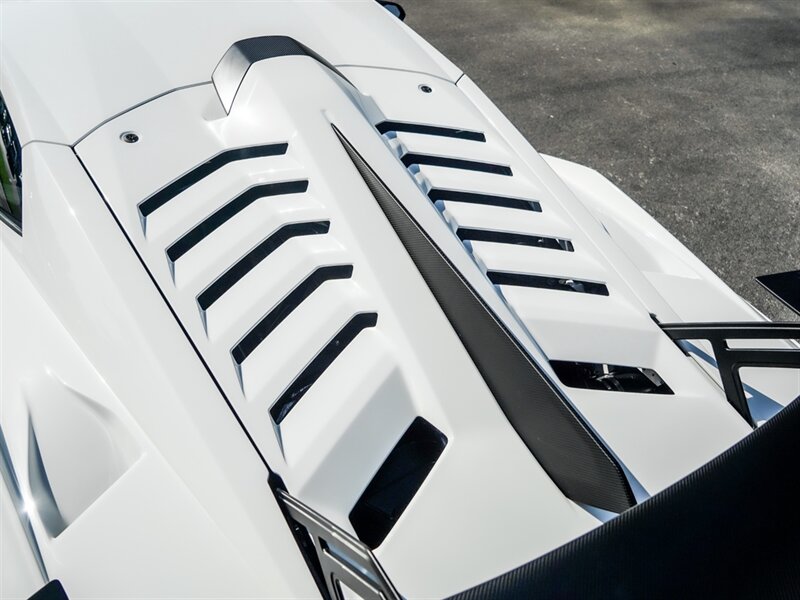 2021 Lamborghini Huracan STO - Photo 46 - Bonita Springs, FL 34134