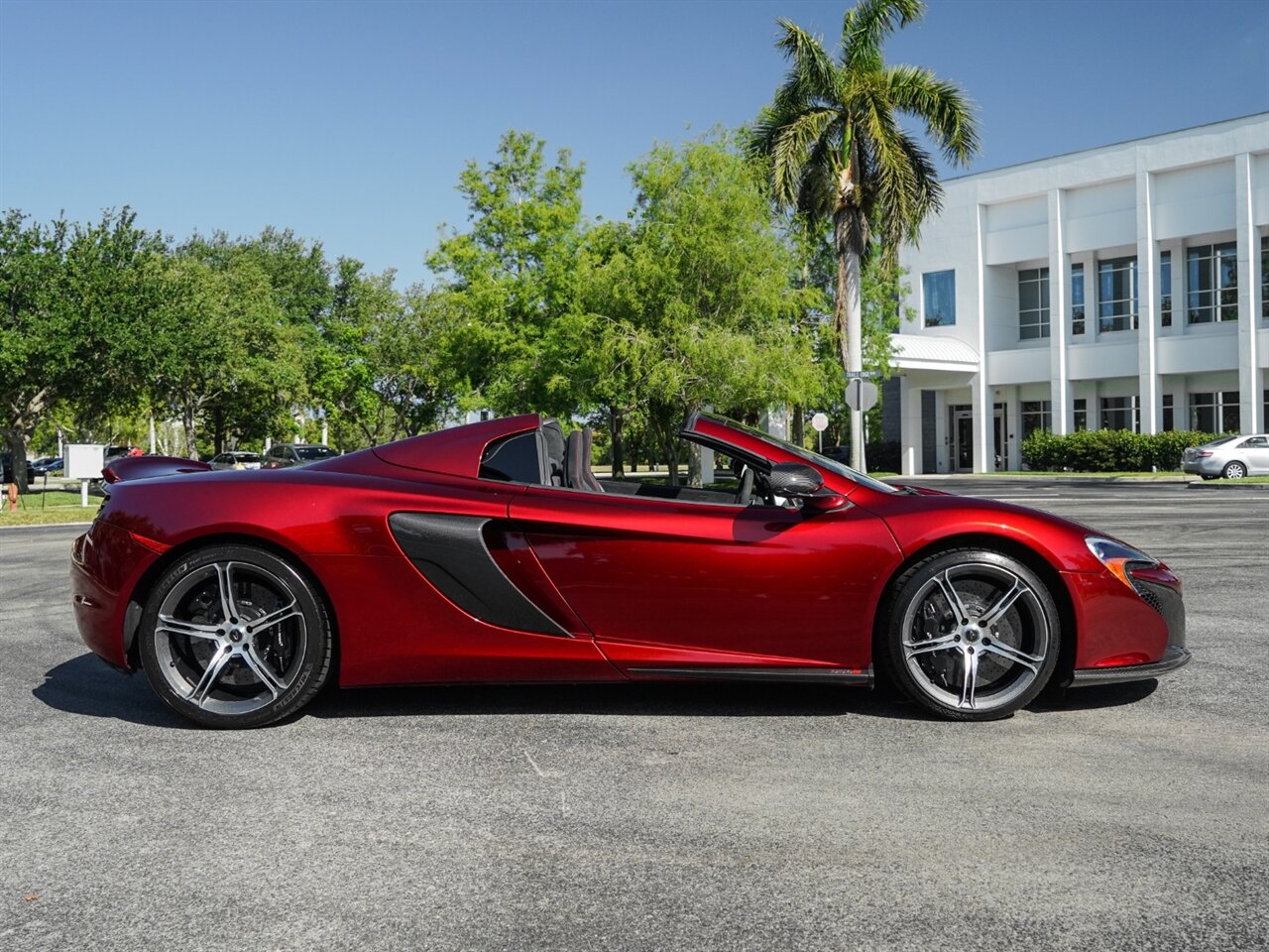 2016 McLaren 650S Spider   - Photo 64 - Bonita Springs, FL 34134