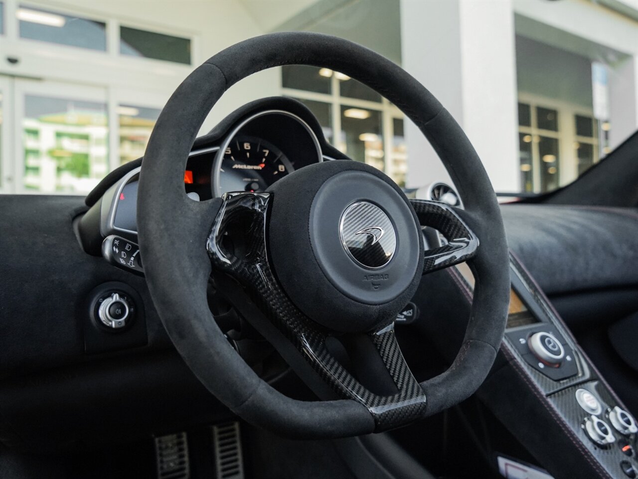 2016 McLaren 650S Spider   - Photo 15 - Bonita Springs, FL 34134