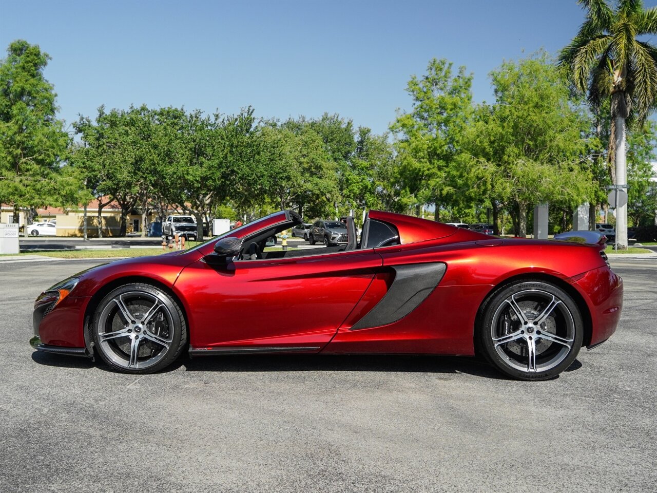 2016 McLaren 650S Spider   - Photo 39 - Bonita Springs, FL 34134